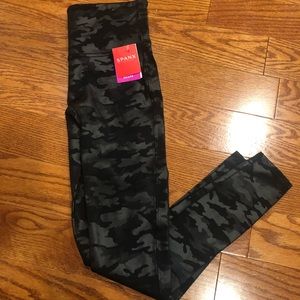 High waisted SPANX leggings